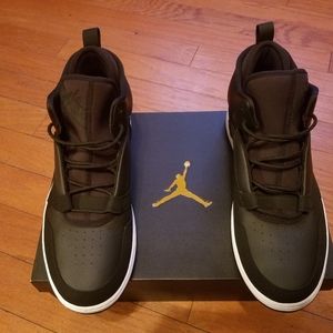 NEW NIKE AIR JORDAN FADEAWAY